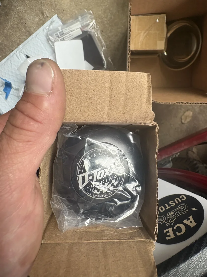 D-ToxXx Pop-Up Gas Cap